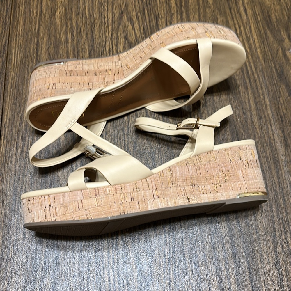Franco Sarto Pelma Faux Leather Ankle Strap Platform Sandals, Beige, Size 10 - Picture 9 of 12
